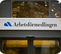 Lägsta arbetslöshetssiffrorna sedan 2008 - men fler tjänstemän väntas få sparken