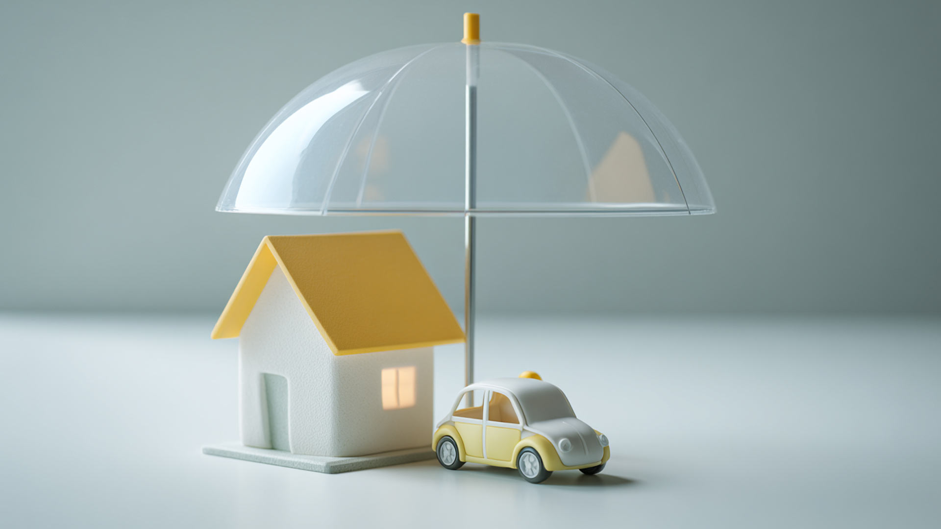 Hälften tror man kan spara hundralappar, men handlar ofta om tusenlappar